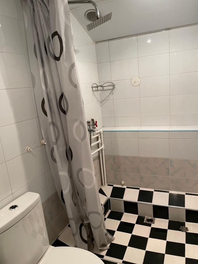 N 1 Hostel Ереван Екстериор снимка